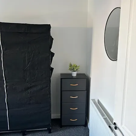 Cozy Double Room With Own Bathroom In Heart Of Hartlepool Town Centre Buitenkant foto