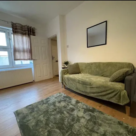 Cozy Double Room With Own Bathroom In Heart Of Hartlepool Town Centre Buitenkant foto