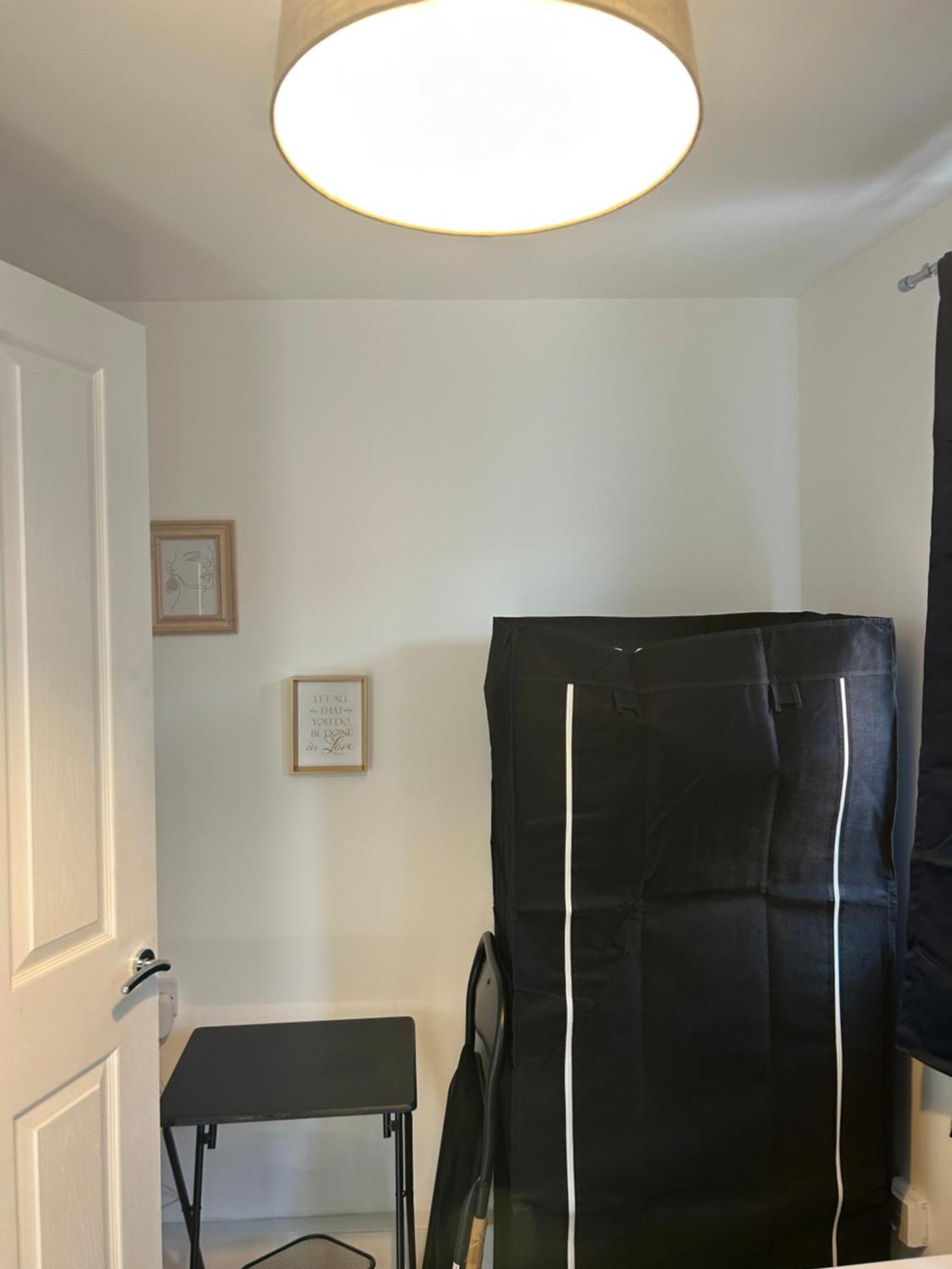 Homestay Cozy Double With Own Bathroom In Heart Of Town Centre *